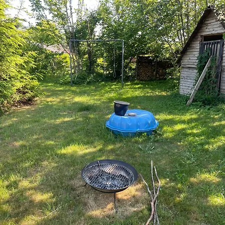 Strandnaer Sommerhygge Ved Saltbaek
